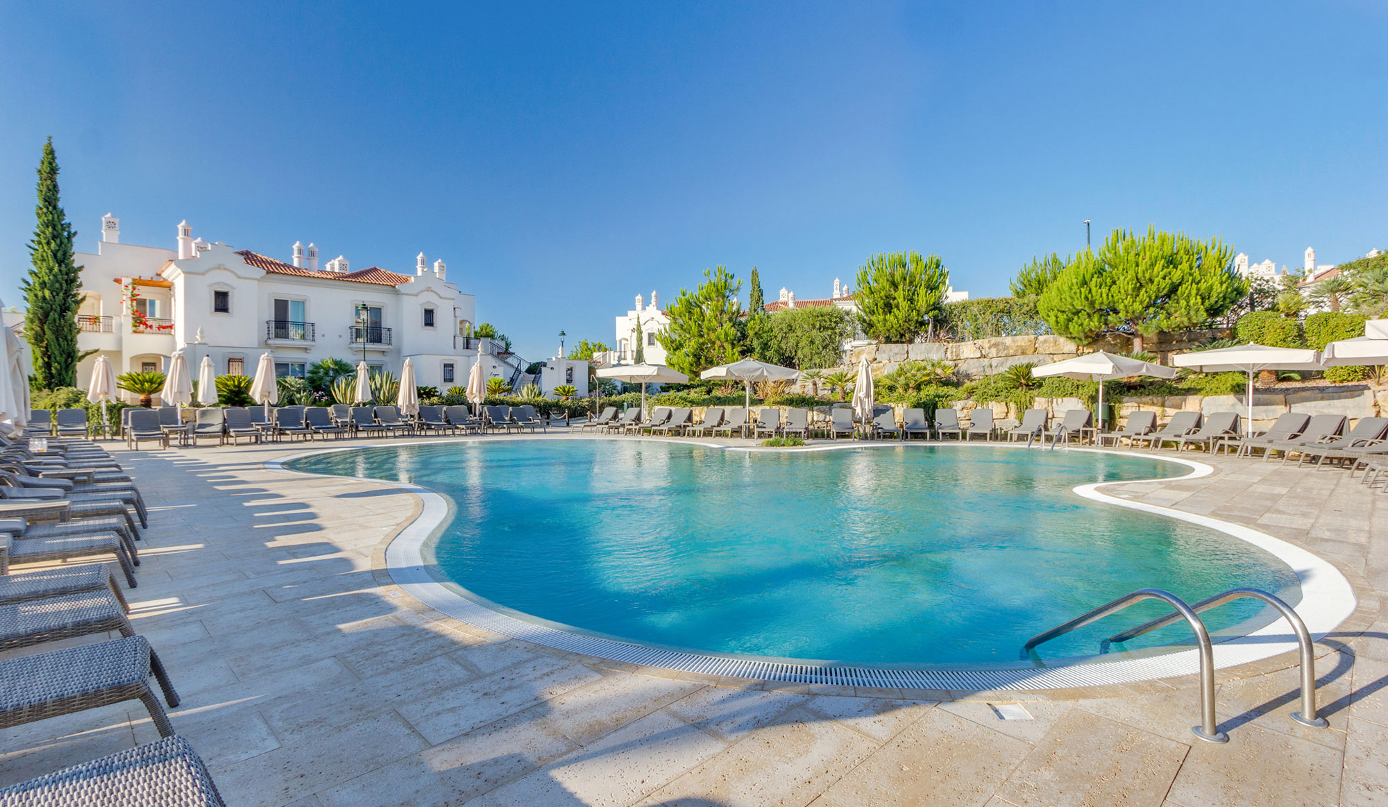 Vale do Lobo Swimming Pool Dunas Douradas Beach Club